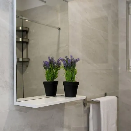 Stylish Okrug Gornji With Terrace And Patio - Two Bedroom With Terrace Apartment *
